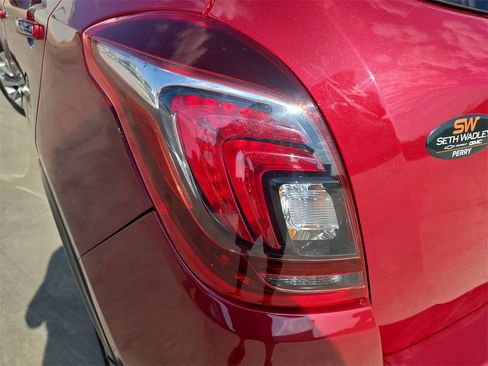 Used 2019 Buick Encore Preferred w/ Safety Package image 33