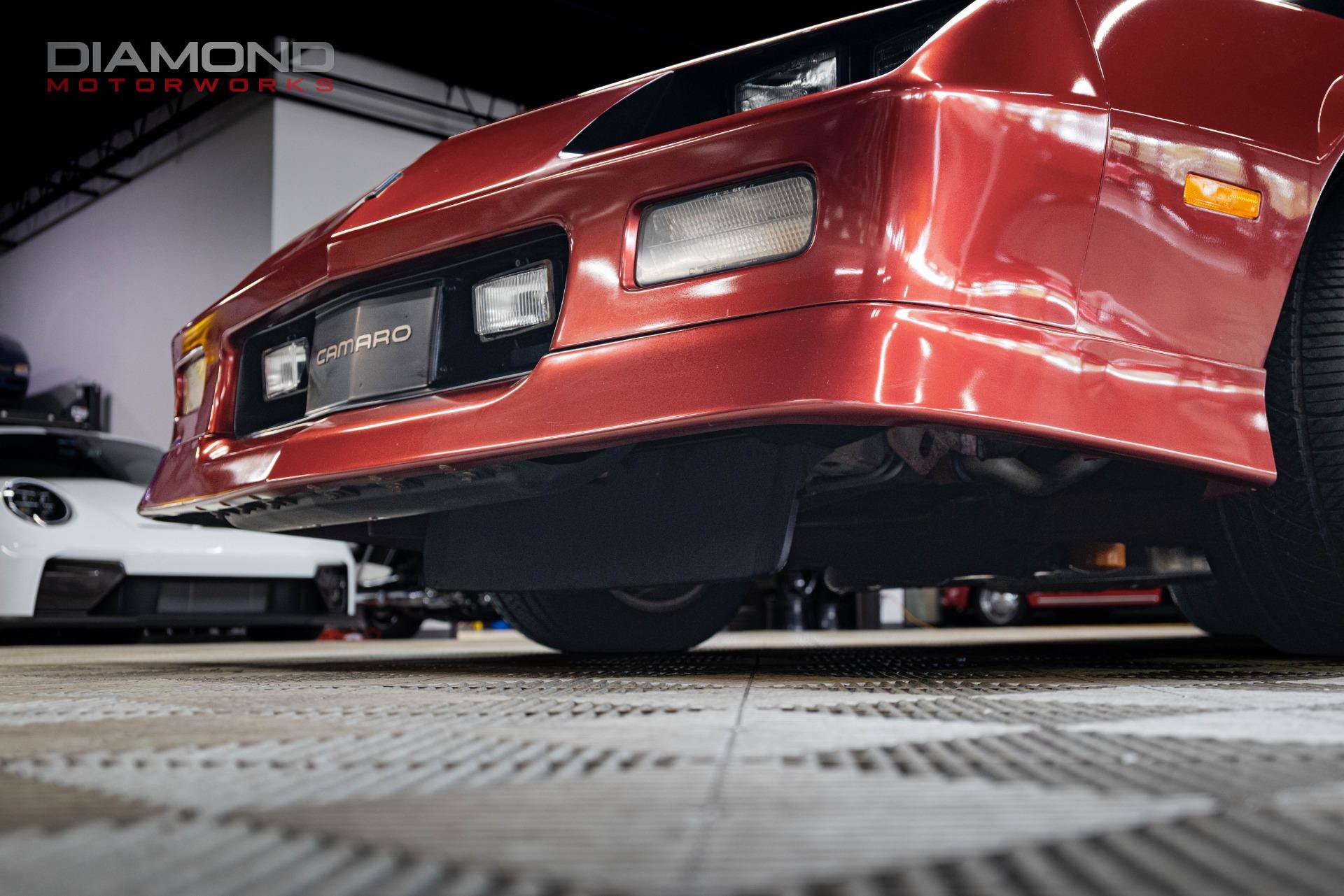 Used 1989 Chevrolet Camaro IROC-Z RWD image 40