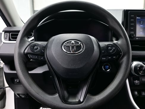 Used 2021 Toyota RAV4 XLE AWD/4WD image 23