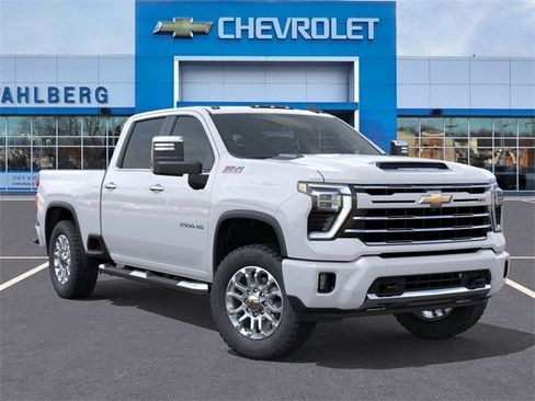 New 2026 Chevrolet Silverado 2500 LT w/ Z71 Chrome Sport Edition image 7