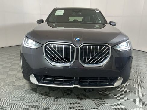 Certified 2025 BMW X3 xDrive30 w/ Premium Package AWD/4WD image 3