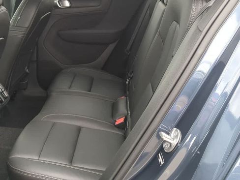 Used 2026 Volvo XC40 B5 Core w/ Protection Package Premier AWD/4WD image 18