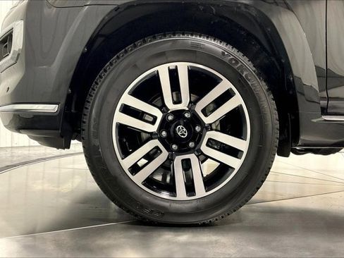Certified 2024 Toyota 4Runner Limited image 10