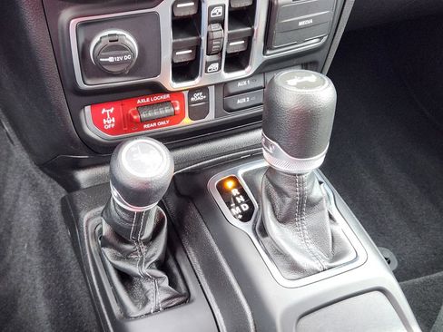 Used 2025 Jeep Wrangler Unlimited Sport S 4xe AWD/4WD image 21