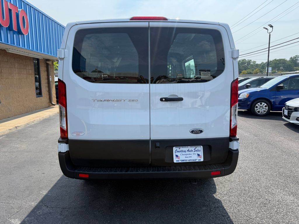 Used 2025 Ford Transit 250 Low Roof w/ Exterior Upgrade Package RWD image 6