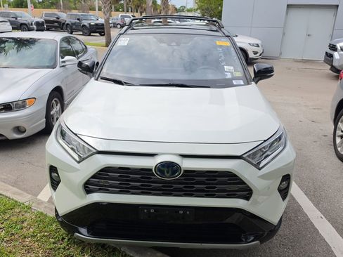 Certified 2021 Toyota RAV4 XSE AWD/4WD image 2