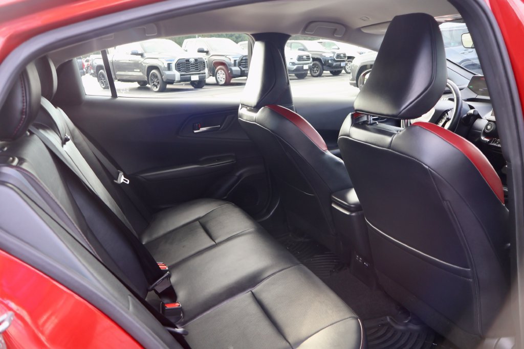 Certified 2024 Toyota Prius Prime FWD image 19