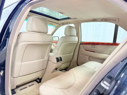 Used 2003 Lexus LS 430 image 33