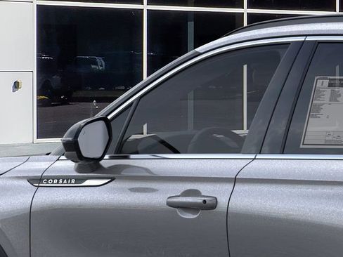 New 2026 Lincoln Corsair Reserve FWD image 21