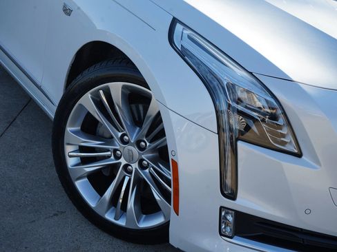 Used 2018 Cadillac CT6 Platinum image 5