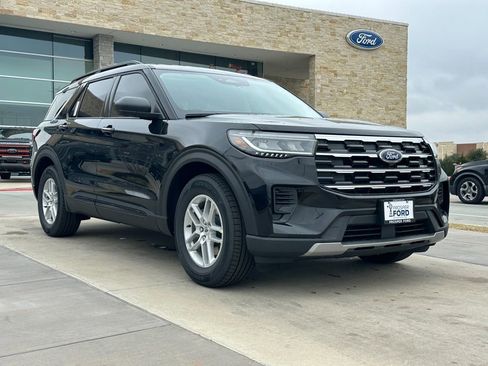 New 2026 Ford Explorer ST-Line image 18