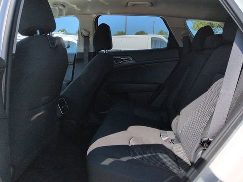 Used 2023 Kia Sportage LX image 13