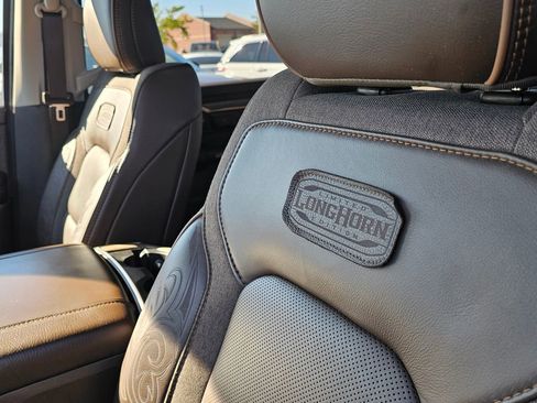 Used 2025 RAM 1500 Limited w/ Trailer Tow Group image 31