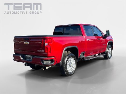 Used 2023 Chevrolet Silverado 2500 High Country w/ Technology Package image 7