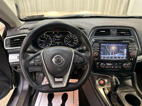 Certified 2018 Nissan Maxima 3.5 S FWD image 3