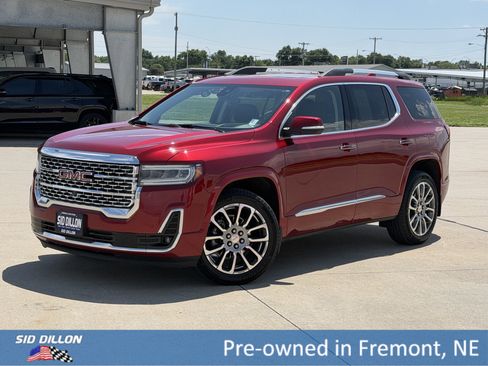 Used 2023 GMC Acadia Denali w/ Denali Ultimate Package AWD/4WD image 1