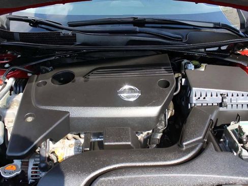 Used 2015 Nissan Altima 2.5 SL w/ Technology Package image 9