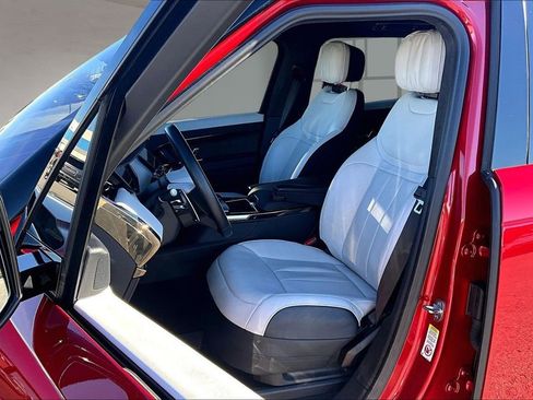 Used 2023 Land Rover Range Rover Sport First Edition image 26