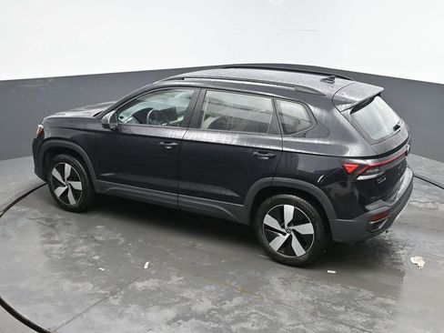 Used 2025 Volkswagen Taos S image 28