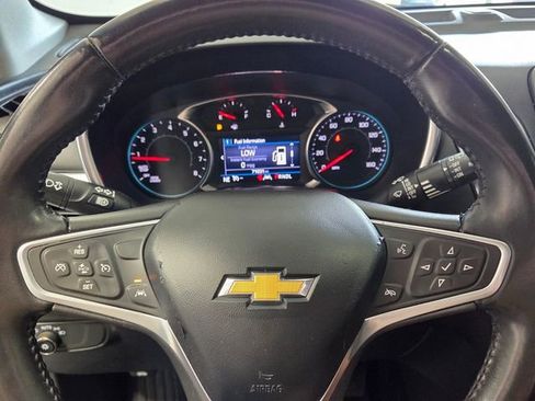 Used 2022 Chevrolet Equinox LT FWD image 25