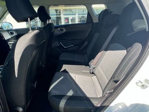 Used 2020 Kia Soul EX FWD image 20
