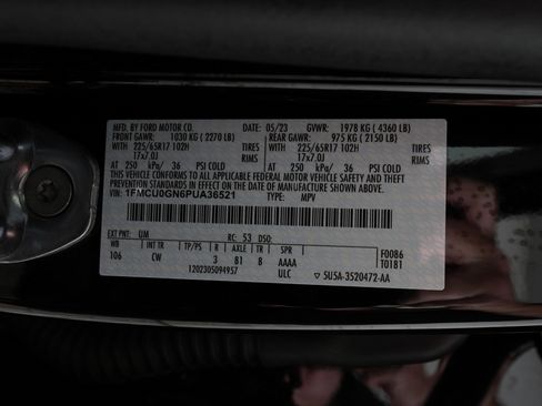 Used 2023 Ford Escape Active image 32