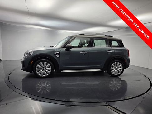 Used 2022 MINI Cooper Countryman S w/ Premium Package image 7