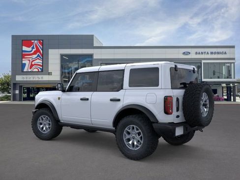 New 2025 Ford Bronco Badlands AWD/4WD image 4