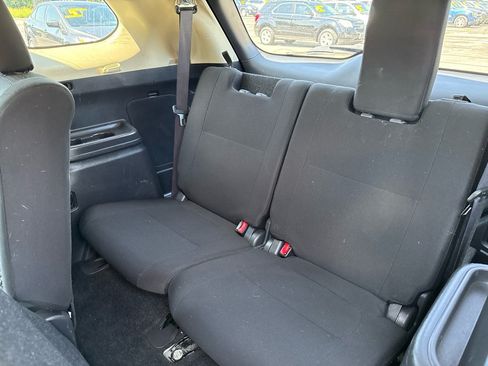 Used 2017 Mitsubishi Outlander SE FWD image 11