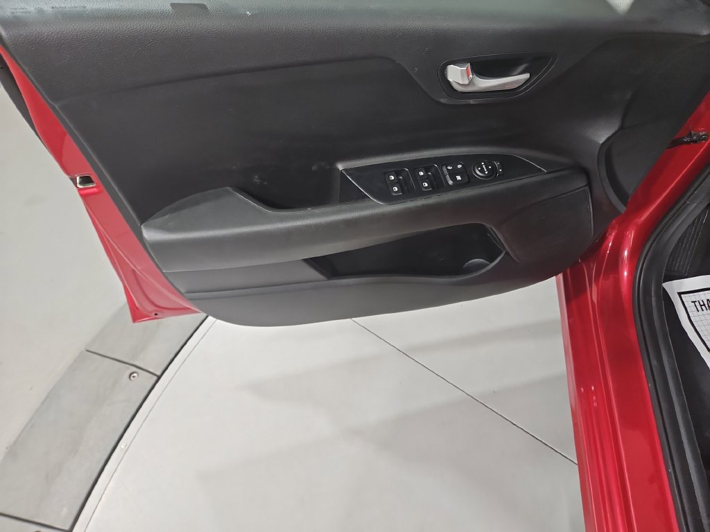 Used 2022 Kia Rio S w/ Technology Package FWD image 11