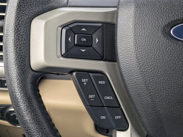 Used 2015 Ford F150 Lariat w/ Equipment Group 502A Luxury AWD/4WD image 25