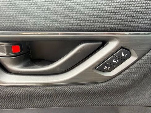 New 2026 Subaru Outback Limited AWD/4WD image 17