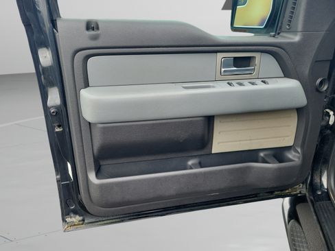 Used 2011 Ford F150 XLT w/ XLT Convenience Pkg RWD image 17