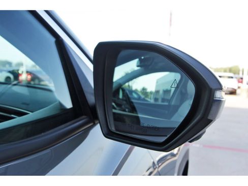 Used 2024 Hyundai Tucson Limited FWD image 10