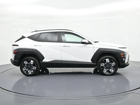 Used 2025 Hyundai Kona SEL AWD/4WD image 5