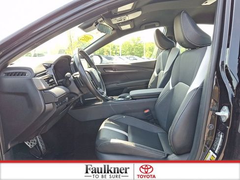 Certified 2025 Toyota Camry SE FWD image 13