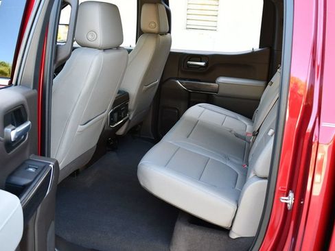 Used 2019 Chevrolet Silverado 1500 LTZ w/ LTZ Premium Package AWD/4WD image 16