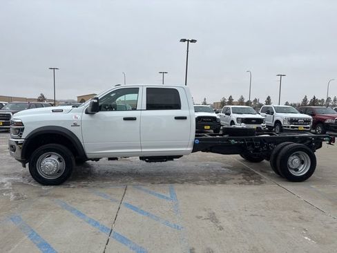 New 2026 RAM 4500 Tradesman w/ Chrome Appearance Group image 5