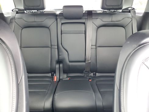 Used 2022 Lincoln Corsair AWD w/ Equipment Group 101A image 19