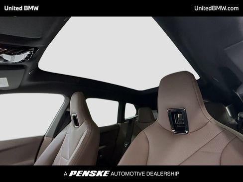 Used 2024 BMW iX xDrive50 w/ Sport Package AWD/4WD image 12