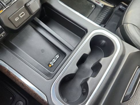 Used 2022 GMC Sierra 2500 Denali image 29