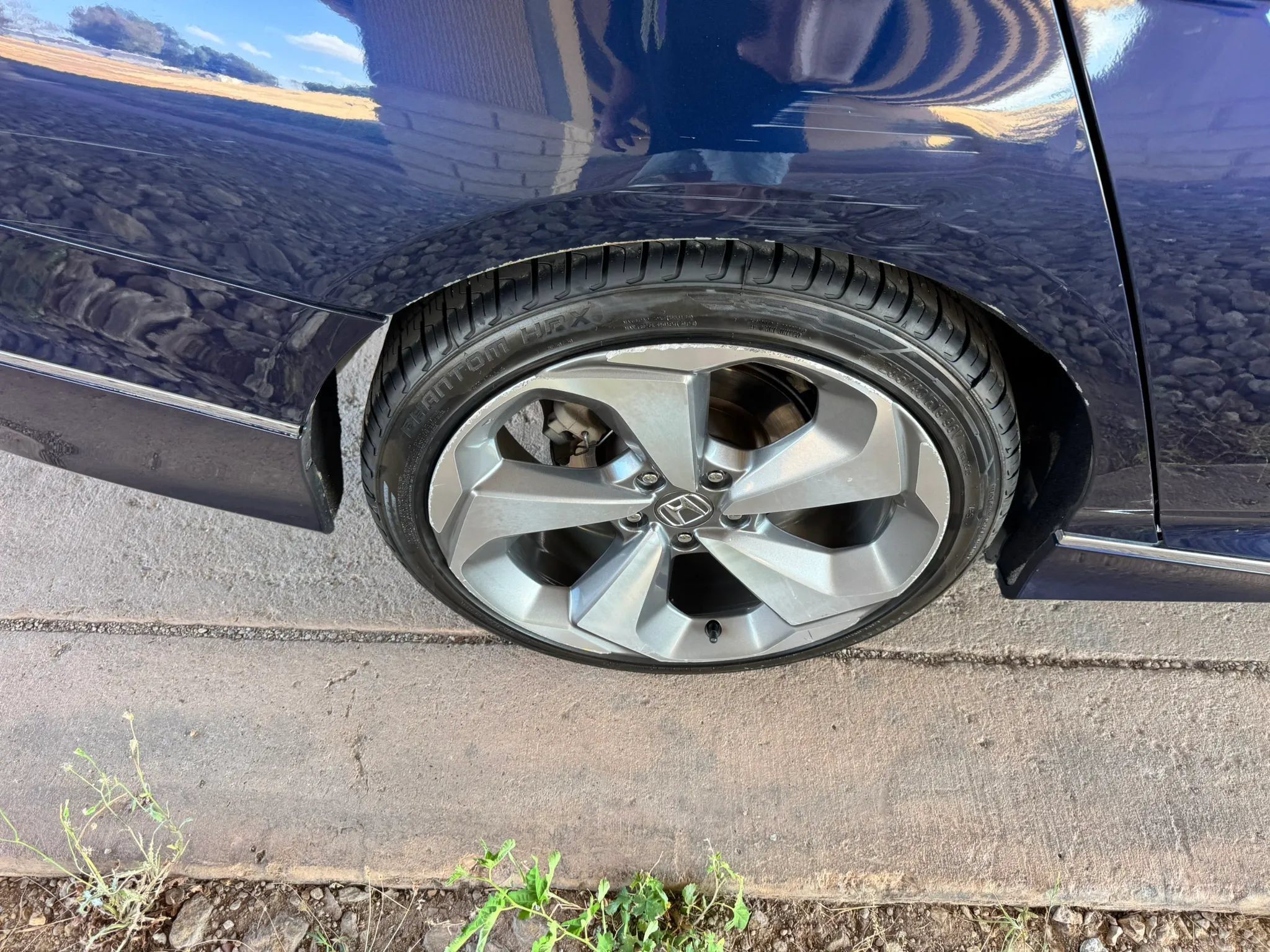 Used 2018 Honda Accord Touring image 27