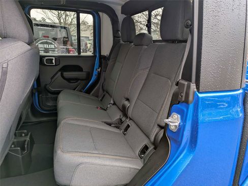 New 2026 Jeep Gladiator Sport image 14