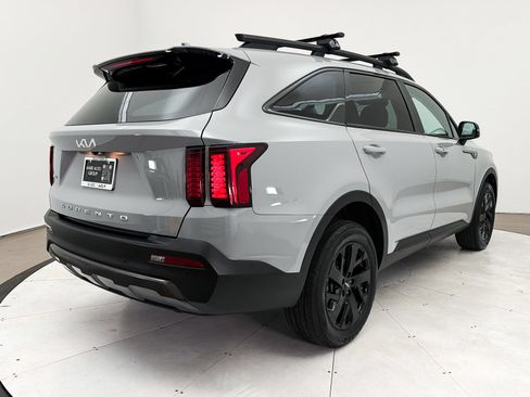 Used 2022 Kia Sorento S w/ Panoramic Sunroof Package AWD/4WD image 19