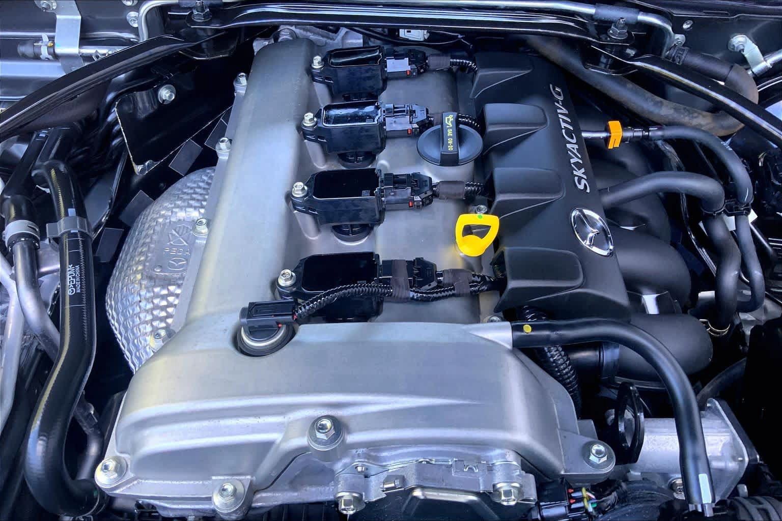 Used 2022 MAZDA MX-5 Miata RF Grand Touring RWD image 30