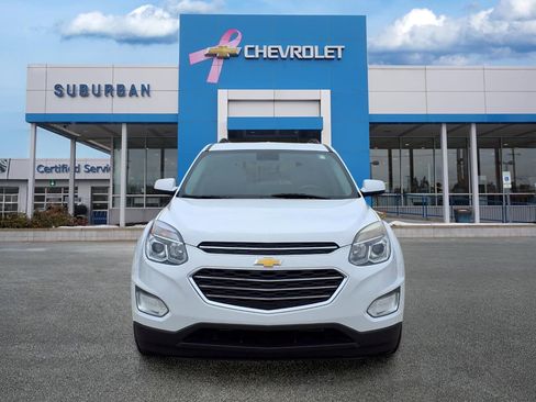 Used 2017 Chevrolet Equinox LT w/ Convenience Package FWD image 2