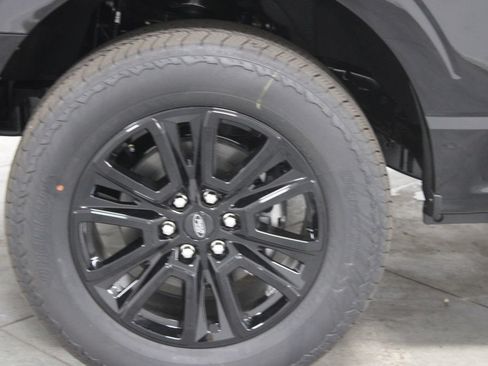 New 2026 Ford F150 Platinum w/ Equipment Group 702A High AWD/4WD image 18