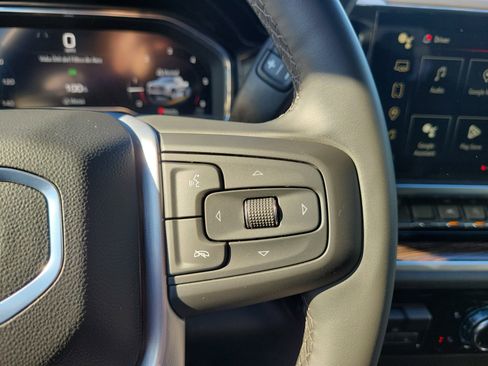 Used 2025 GMC Sierra 1500 Elevation w/ LPO, Elevation Black Package image 19