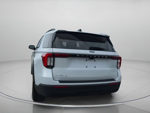 New 2026 Ford Explorer Active image 26