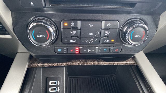Used 2017 Ford F350 Lariat w/ Tow Technology Bundle AWD/4WD image 18